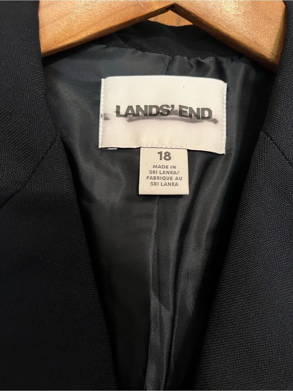 NWOT Lands' End Boys’ Sz 18 Deep Navy Hopsack Blazer with Gold Buttons
